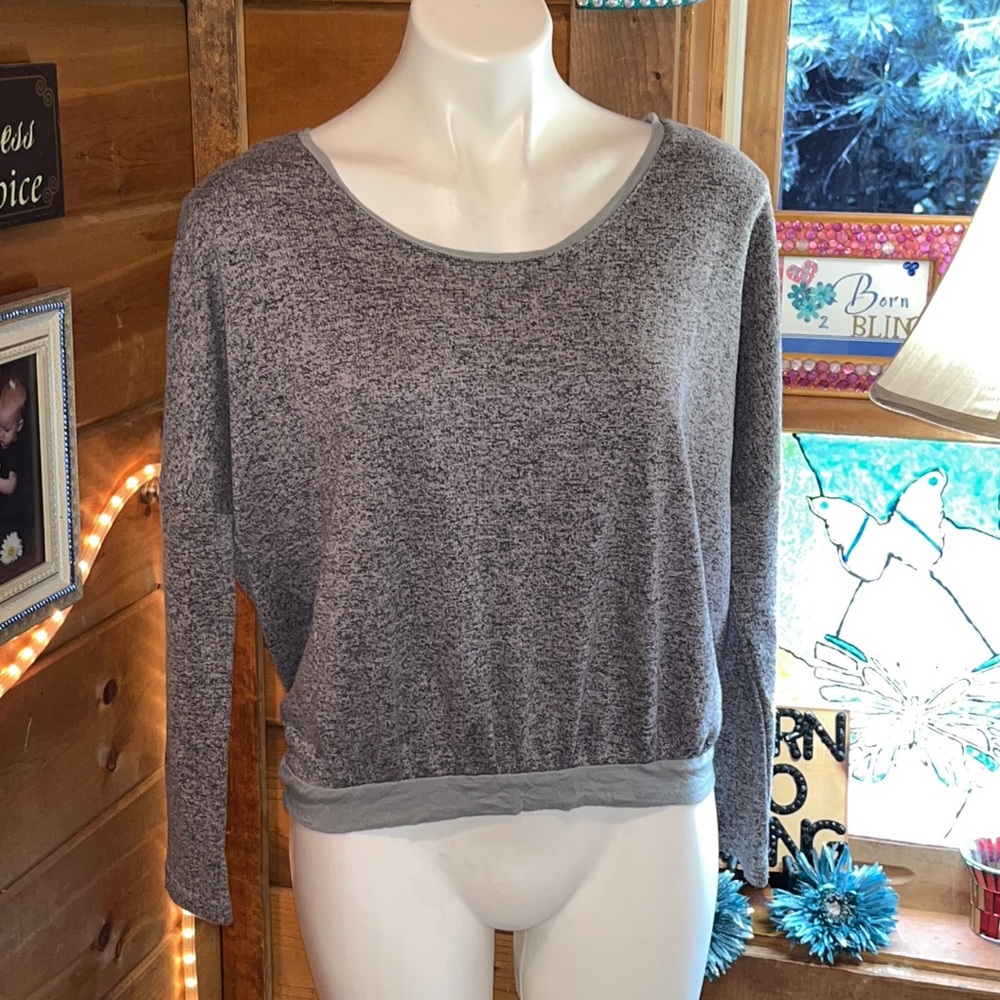 Lounge top comfy & soft